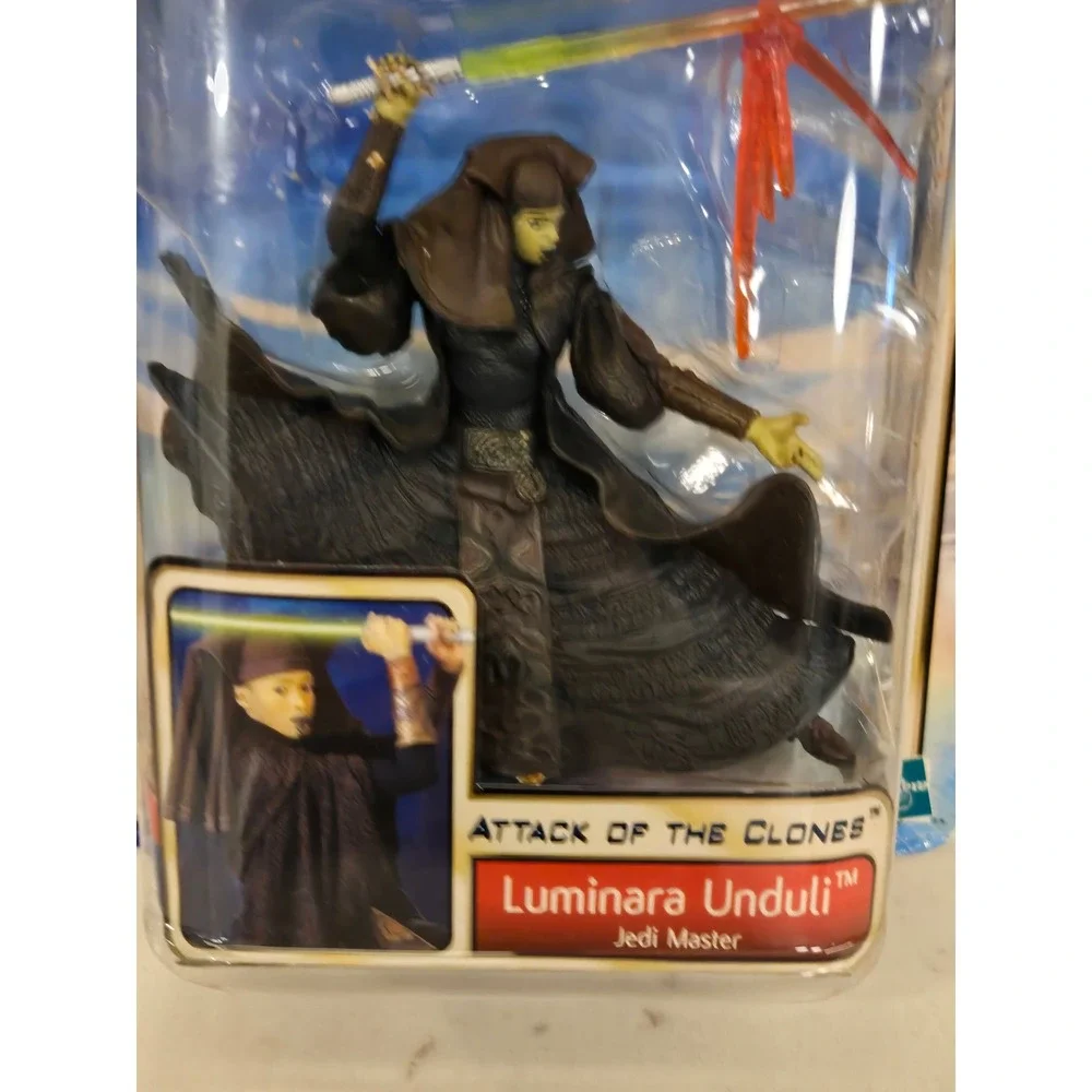 Star Wars Luminara Unduli Jedi Master Action Figure Attack of the Clones 2002